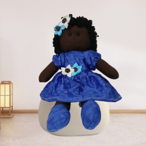 Boneca de pano negra